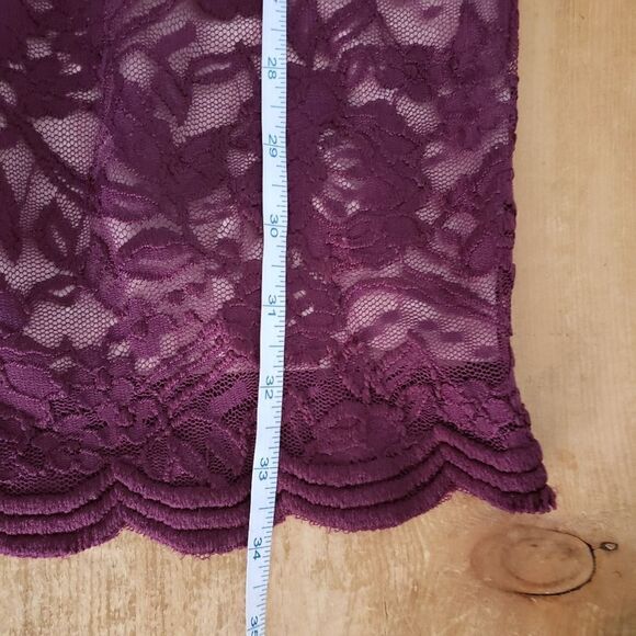 Soieblu Small NWT Wine Red Lace Sheer Long Sleeve Bodycon Dress Scalloped Hem - Picture 14 of 16